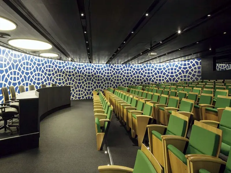 Escritório corporativo moderno